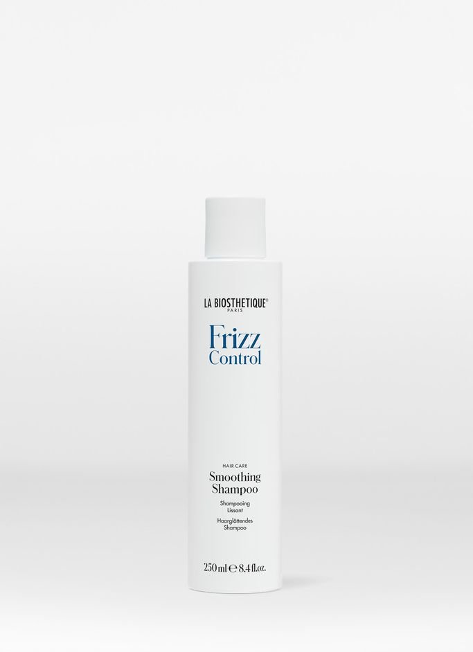 La Biosthetique Smoothing Shampoo - Розгладжуючий шампунь для очищення та догляду за неслухняним волоссям La Biosthetique Smoothing Shampoo - Розгладжуючий шампунь для очищення та догляду за неслухняним волоссям